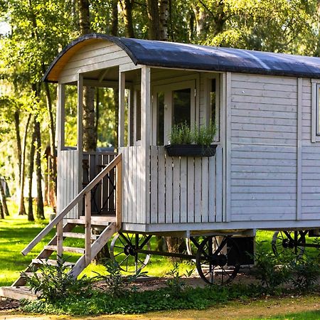 Glamping - 25 Min Roermond, Maasmechelen & Maastricht 호텔 Kinrooi 외부 사진