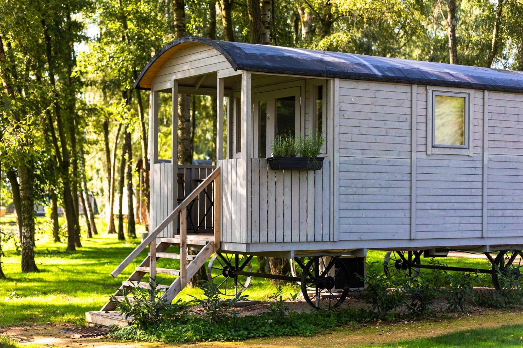 Glamping - 25 Min Roermond, Maasmechelen & Maastricht 호텔 Kinrooi 외부 사진