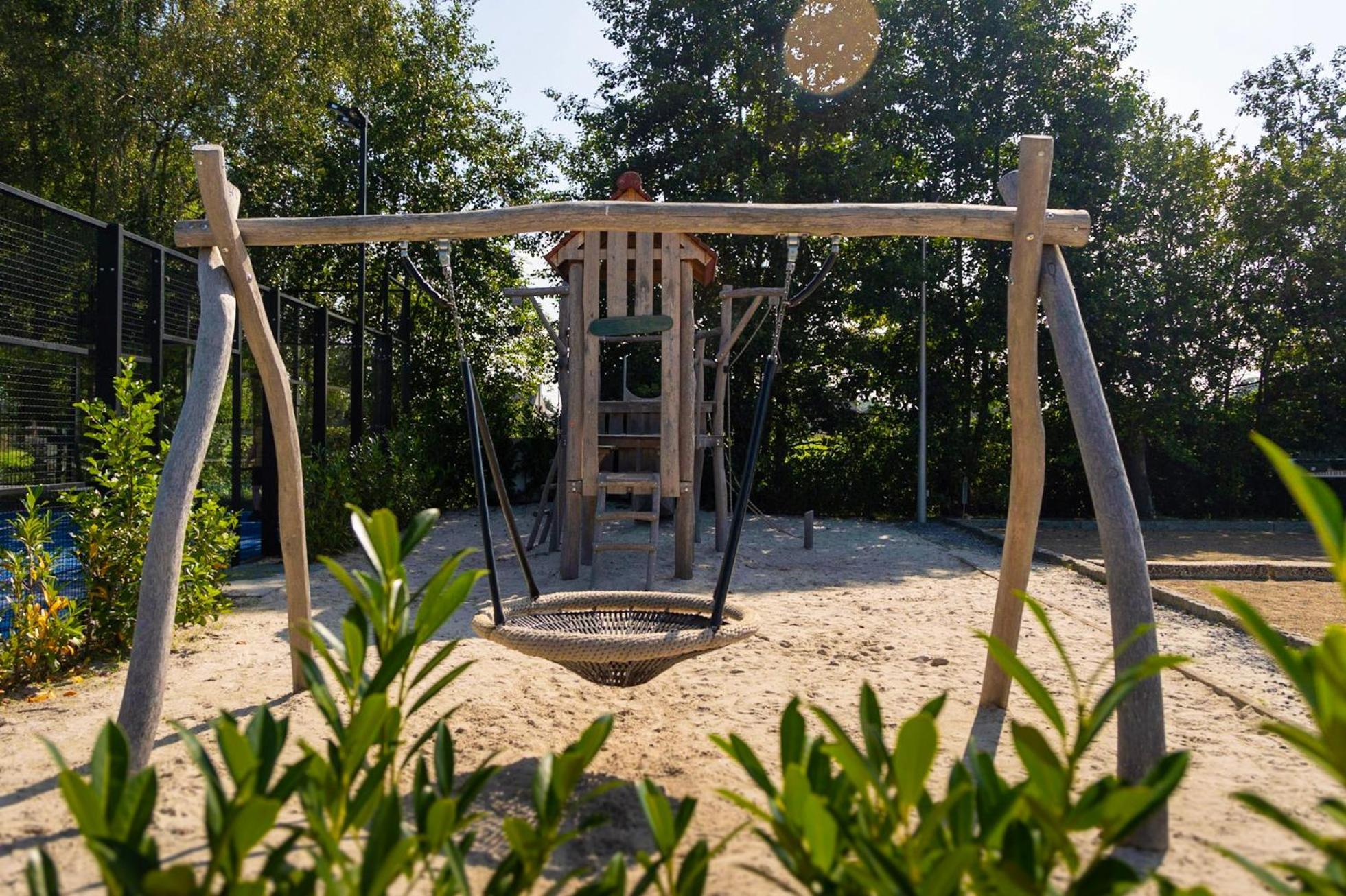 Glamping - 25 Min Roermond, Maasmechelen & Maastricht 호텔 Kinrooi 외부 사진